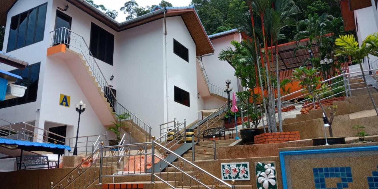 Rabbit Mansion2 Appartement Patong Buitenkant foto