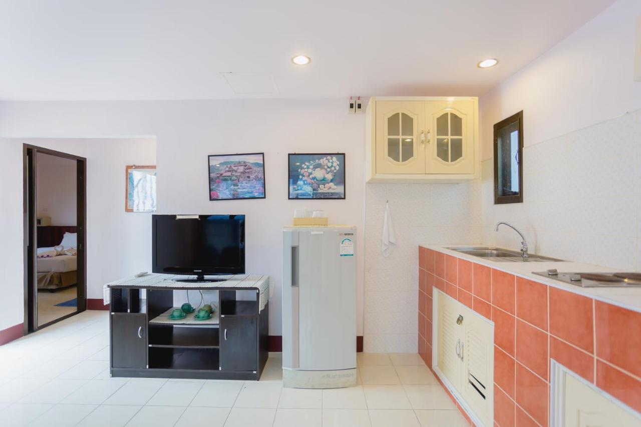 Rabbit Mansion2 Appartement Patong Buitenkant foto