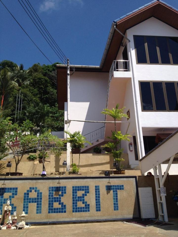 Rabbit Mansion2 Appartement Patong Buitenkant foto